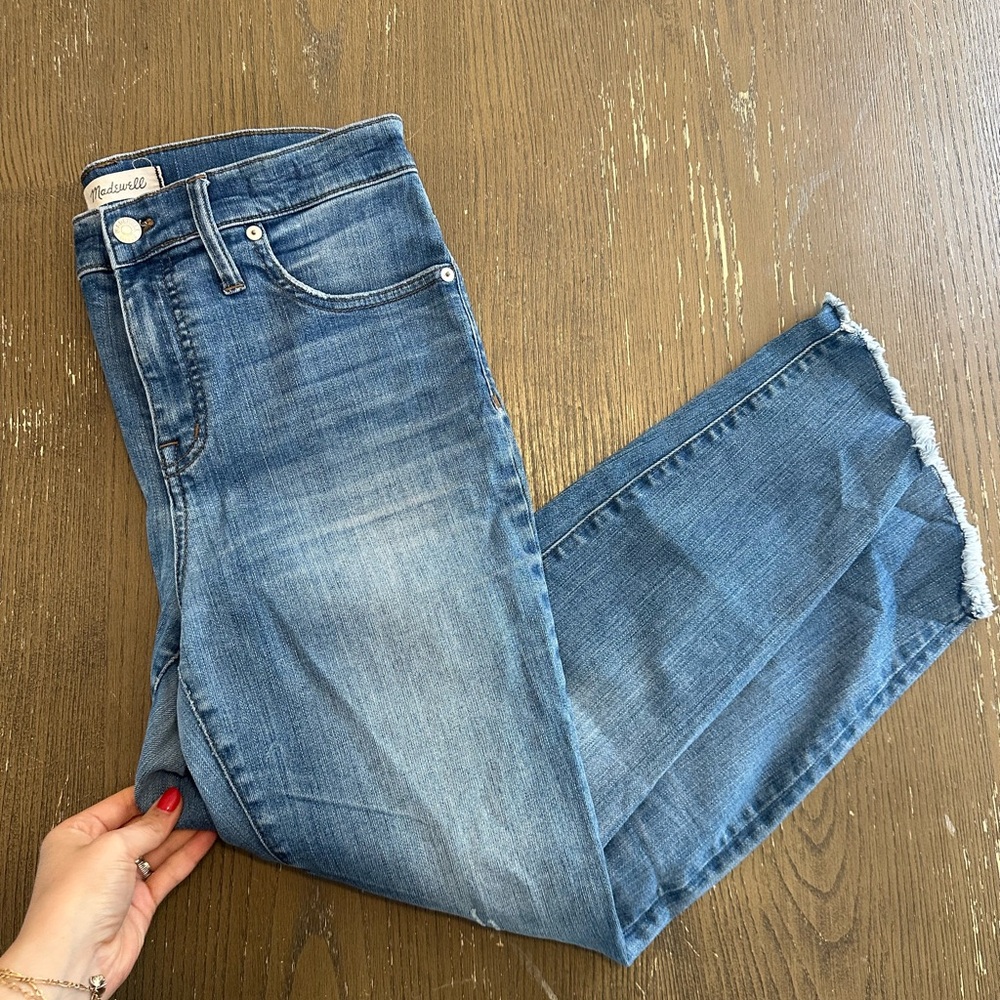 Madewell Blue Ankle Cropped Jeans with Distressed Look